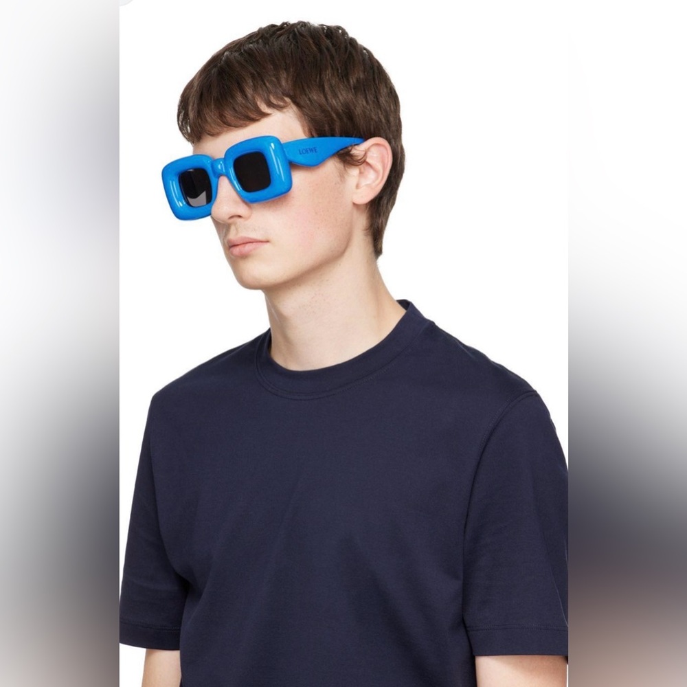 Loewe Inflated rectangular sunglasses. - Picture 10 of 12